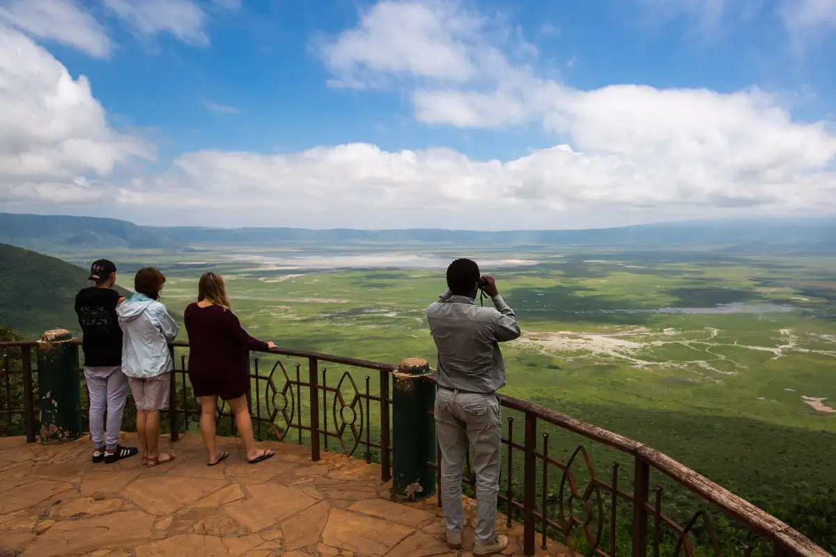 3 Days - Serengeti (2 nights) and Ngorongoro Crater